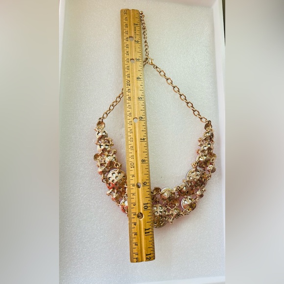 Jones of New York Red Glass Collar Necklace and Earrings NWT - Picture 6 of 8